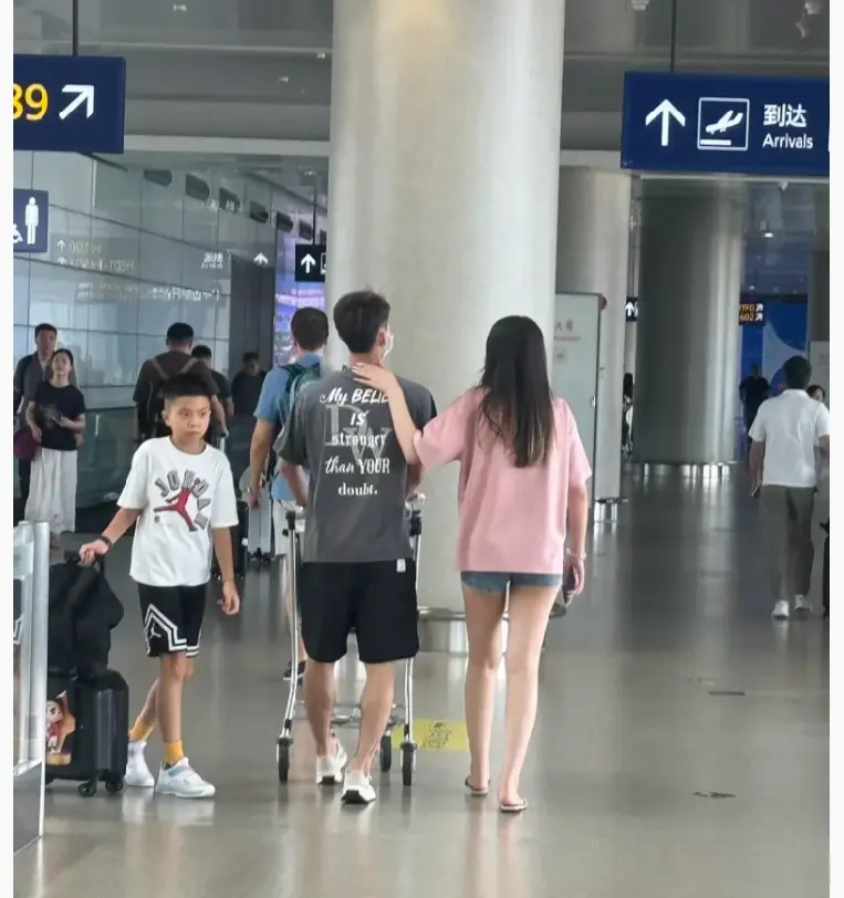 AA