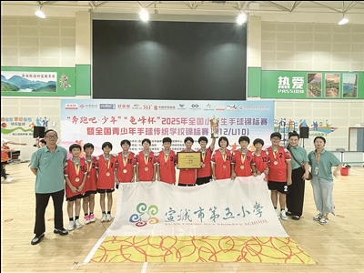 胶着时, div